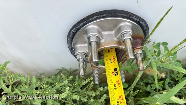 image for item EE4016 Poly storage tank