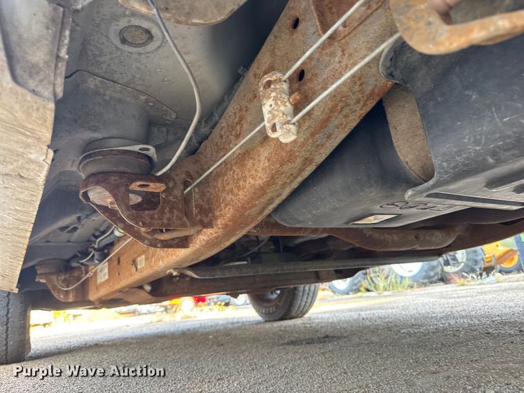 image for item EM8101 2006 Chevrolet Silverado 1500 pickup truck