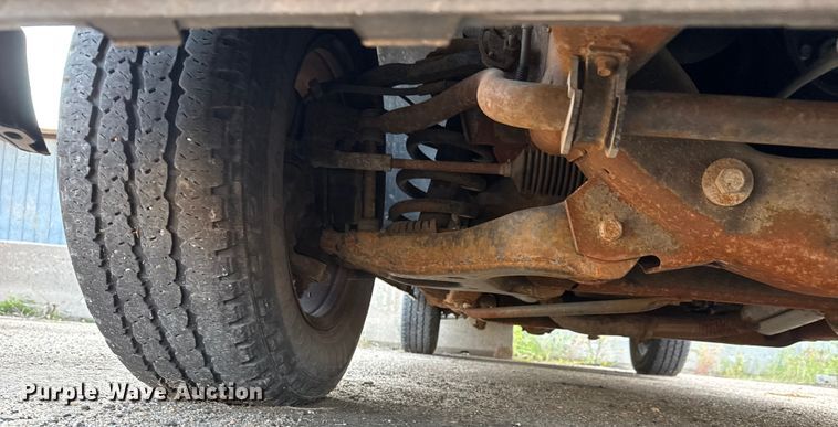 image for item EM8101 2006 Chevrolet Silverado 1500 pickup truck