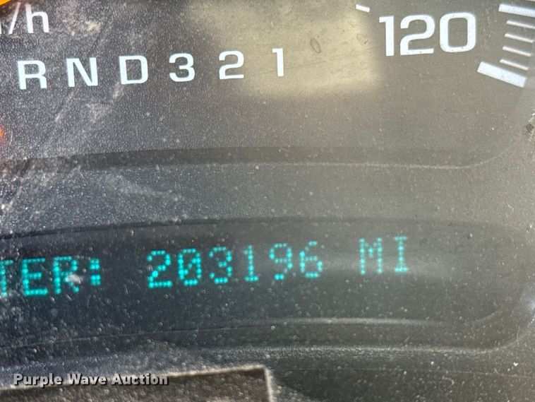 image for item EM8101 2006 Chevrolet Silverado 1500 pickup truck