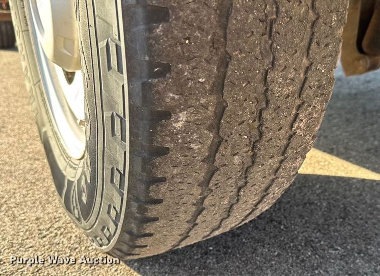 image for item EM8103 2016 Ford F250 Super Duty utility bed pickup truck