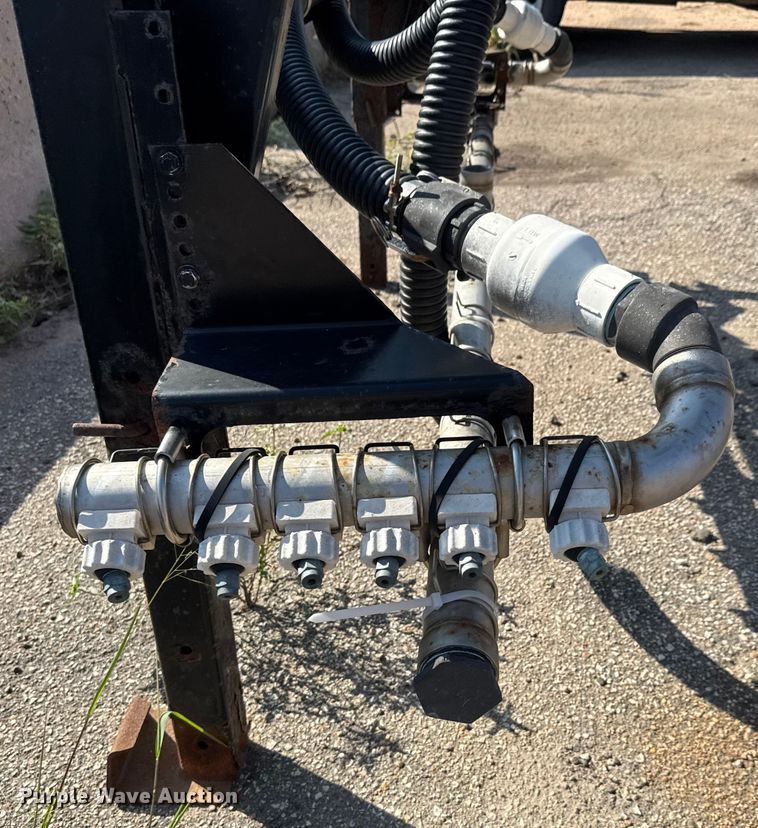 image for item EM8104 2003 Monroe 753923 salt brine tank