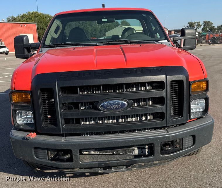 image for item EM8105 2009 Ford F250 Super Duty utility bed pickup truck