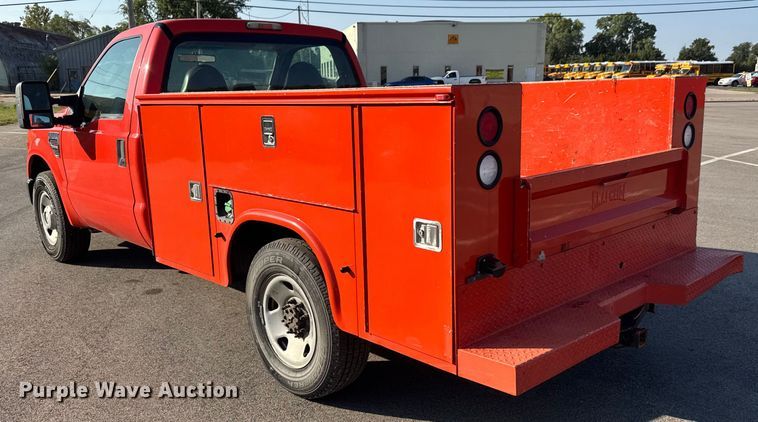 image for item EM8105 2009 Ford F250 Super Duty utility bed pickup truck