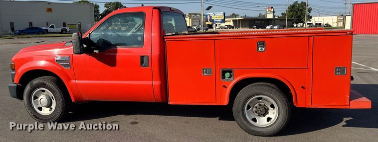 image for item EM8105 2009 Ford F250 Super Duty utility bed pickup truck