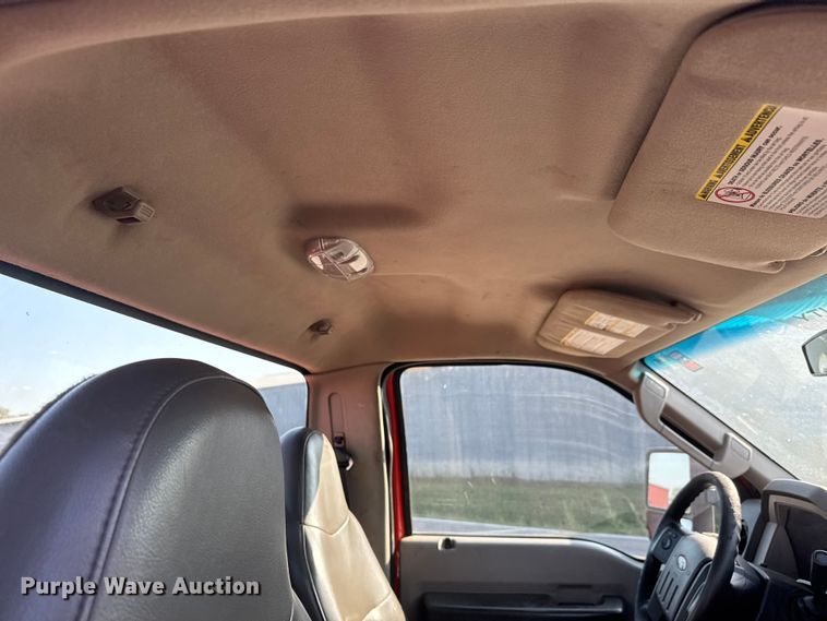 image for item EM8105 2009 Ford F250 Super Duty utility bed pickup truck