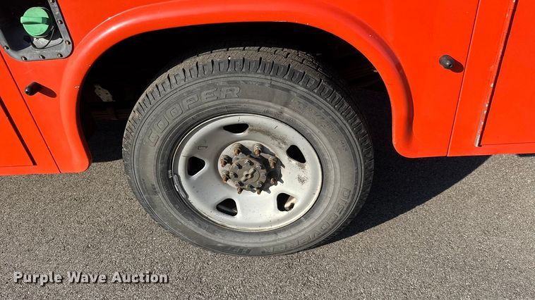 image for item EM8105 2009 Ford F250 Super Duty utility bed pickup truck