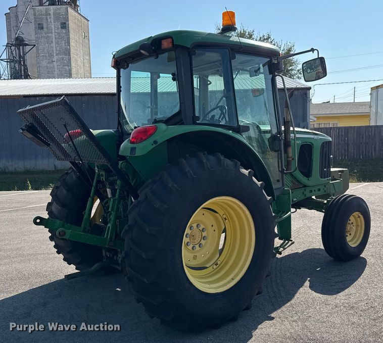 image for item EM8106 2005 John Deere 6415 tractor