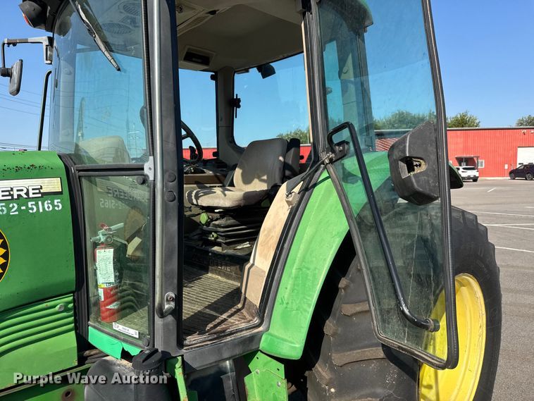 image for item EM8106 2005 John Deere 6415 tractor