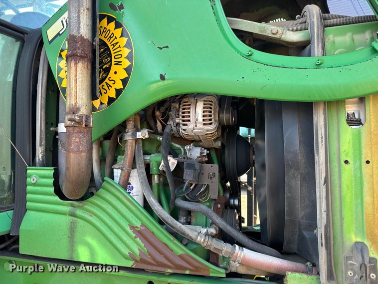 image for item EM8106 2005 John Deere 6415 tractor