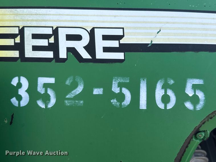 image for item EM8106 2005 John Deere 6415 tractor