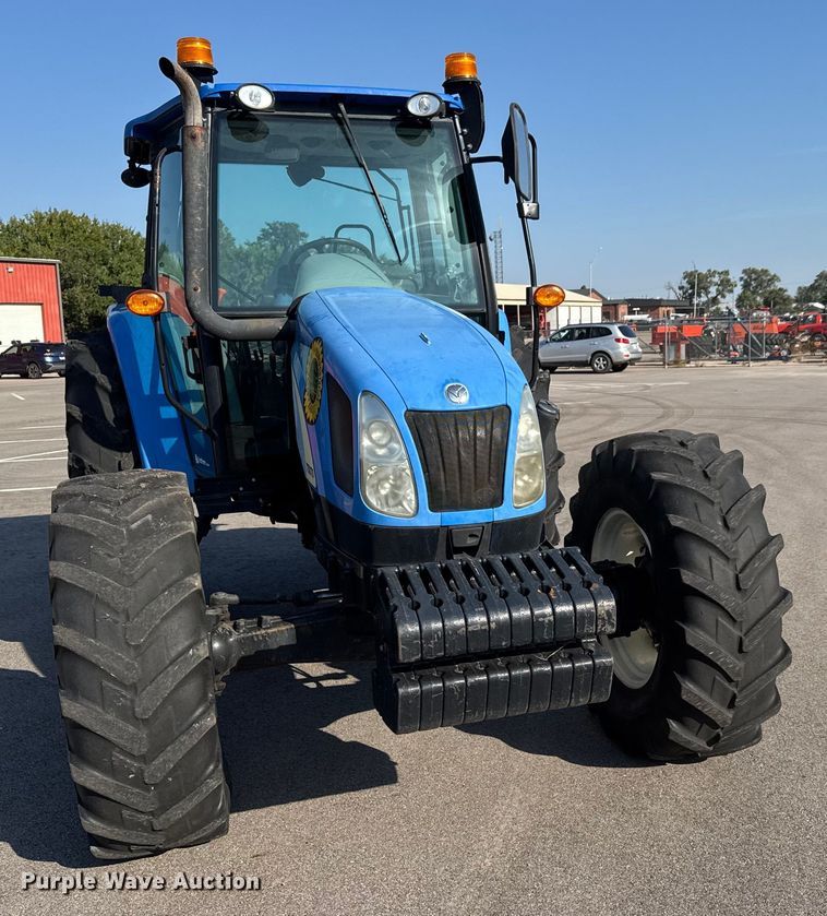image for item EM8108 2011 New Holland T5070 MFWD tractor