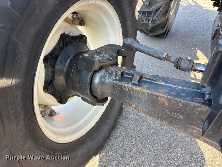 image for item EM8108 2011 New Holland T5070 MFWD tractor