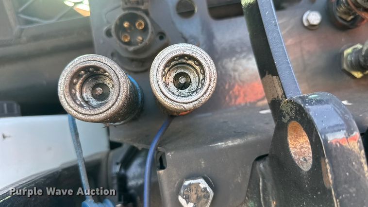 image for item EM8108 2011 New Holland T5070 MFWD tractor