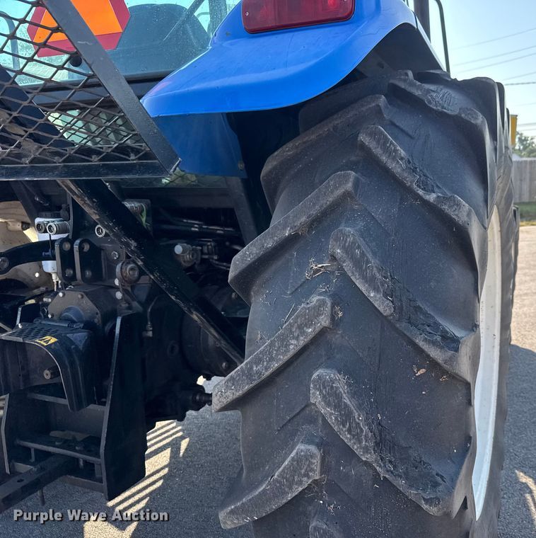 image for item EM8108 2011 New Holland T5070 MFWD tractor