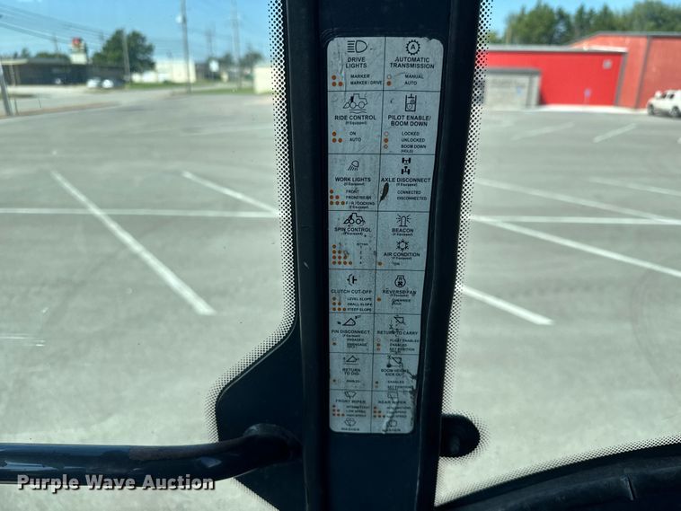 image for item EM8109 2006 John Deere 444J wheel loader