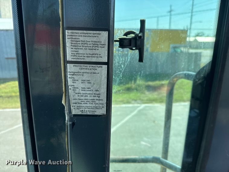 image for item EM8109 2006 John Deere 444J wheel loader