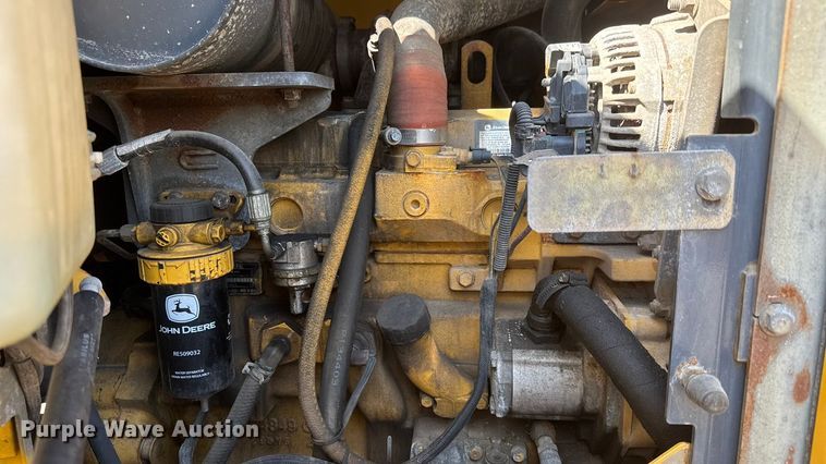 image for item EM8109 2006 John Deere 444J wheel loader