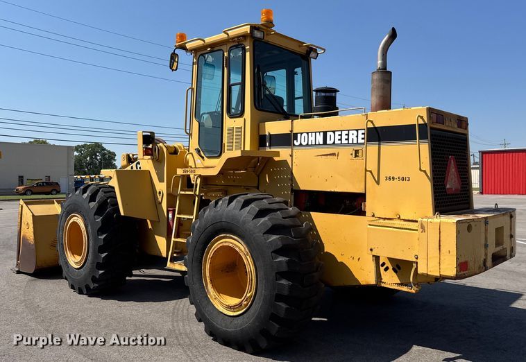 image for item EM8112 1993 John Deere 644G wheel loader