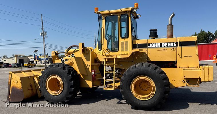 image for item EM8112 1993 John Deere 644G wheel loader