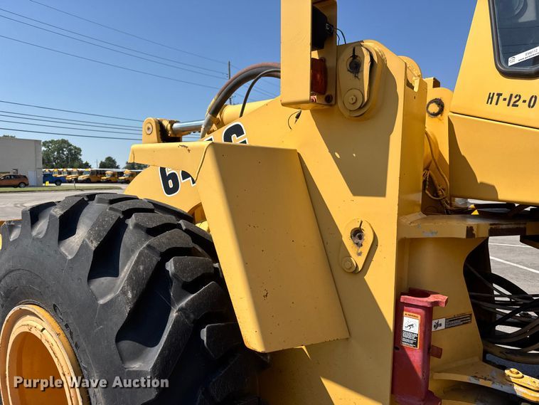 image for item EM8112 1993 John Deere 644G wheel loader