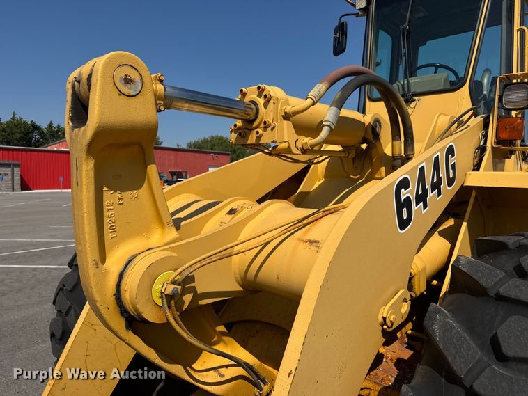 image for item EM8112 1993 John Deere 644G wheel loader