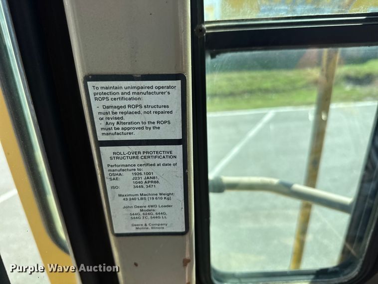 image for item EM8112 1993 John Deere 644G wheel loader