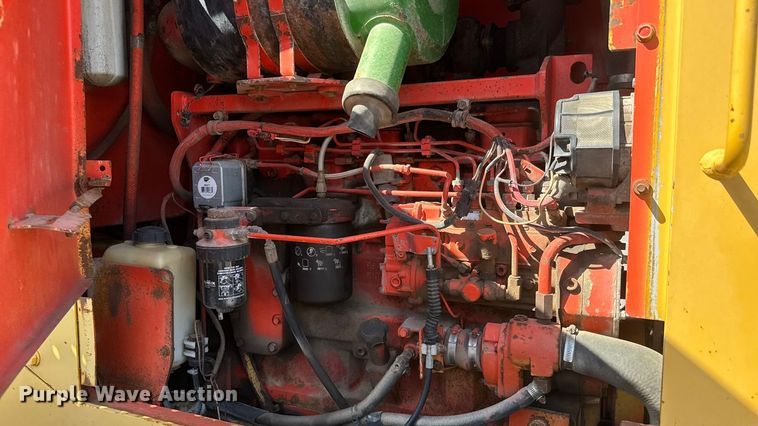 image for item EM8112 1993 John Deere 644G wheel loader