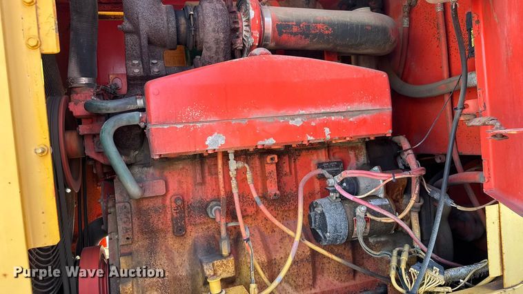 image for item EM8112 1993 John Deere 644G wheel loader