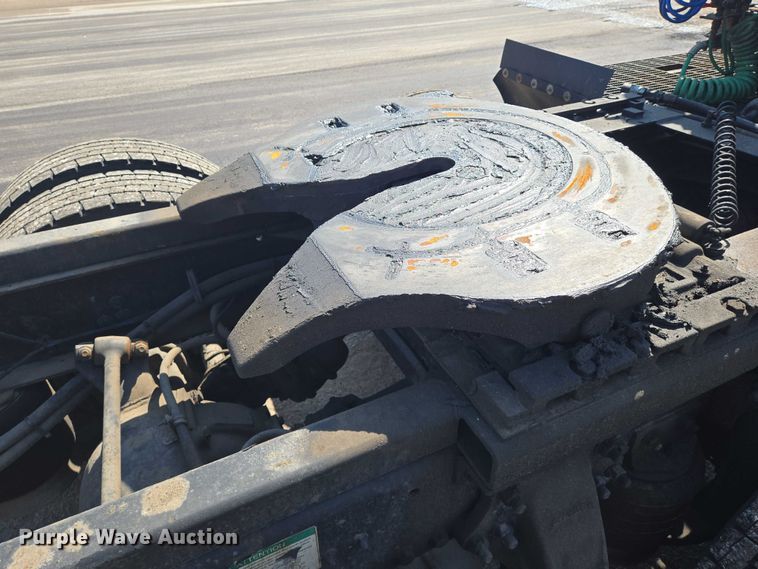 image for item EM8113 2003 Freightliner FL112 winch truck