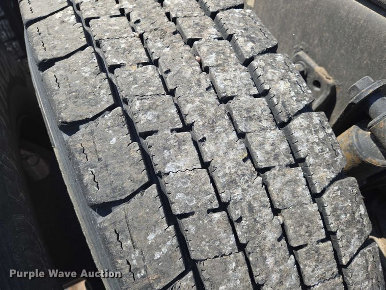 image for item EM8113 2003 Freightliner FL112 winch truck