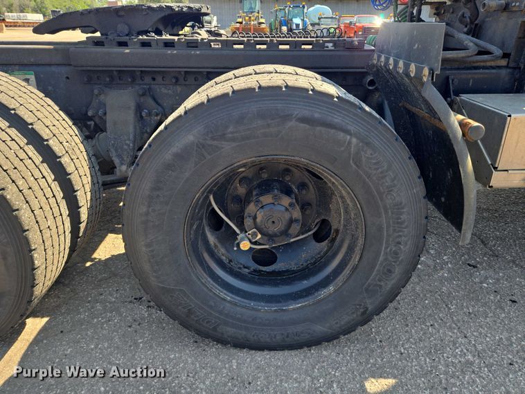 image for item EM8113 2003 Freightliner FL112 winch truck