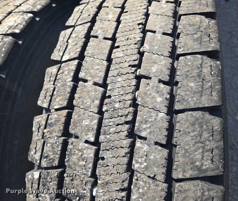 image for item EM8113 2003 Freightliner FL112 winch truck