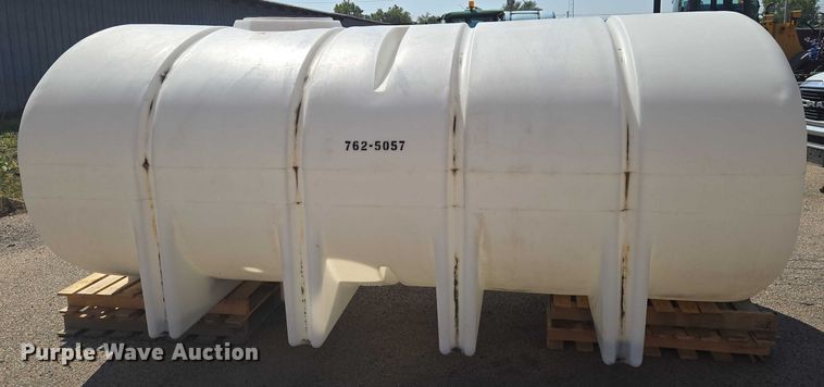 image for item EM8114 Poly tank