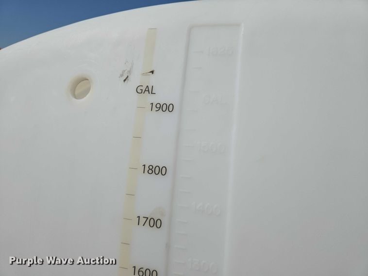 image for item EM8114 Poly tank