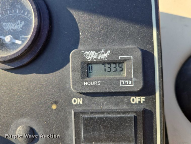 image for item EM8115 2007 Grasshopper 322D ZTR lawn mower