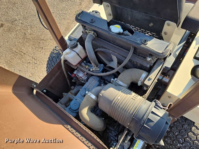 image for item EM8115 2007 Grasshopper 322D ZTR lawn mower