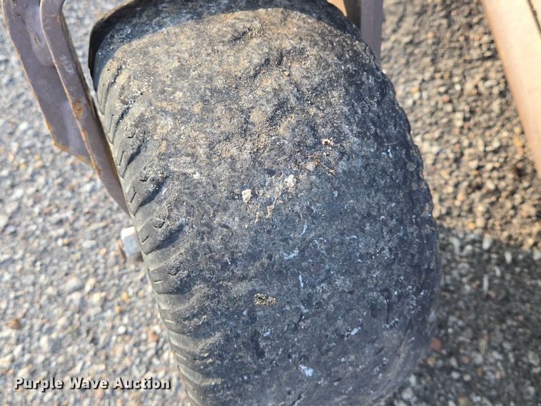 image for item EM8116 2007 Grasshopper 227 ZTR lawn mower