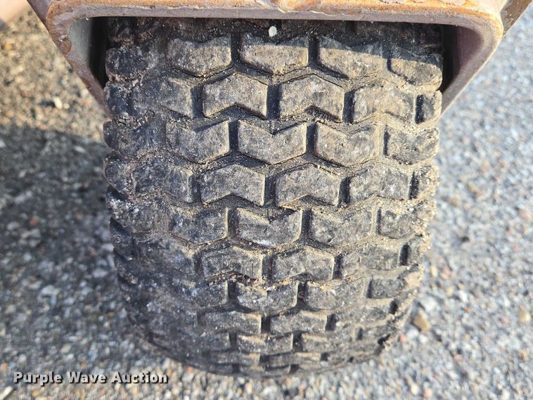 image for item EM8116 2007 Grasshopper 227 ZTR lawn mower