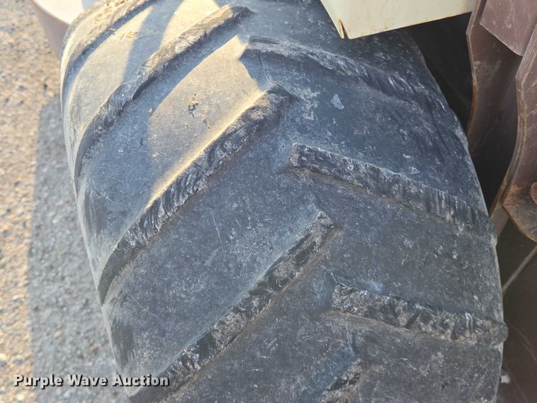 image for item EM8116 2007 Grasshopper 227 ZTR lawn mower