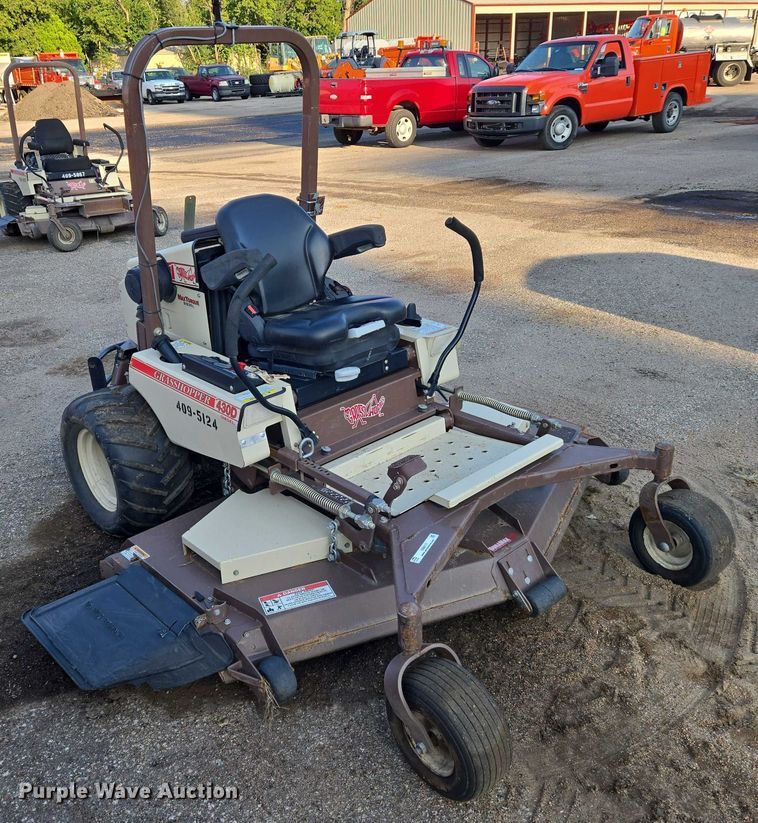 image for item EM8117 2014 Grasshopper 430D ZTR lawn mower