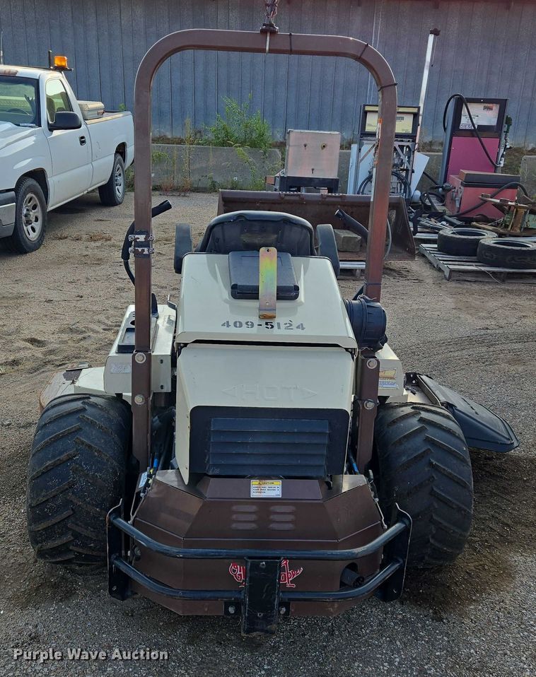 image for item EM8117 2014 Grasshopper 430D ZTR lawn mower