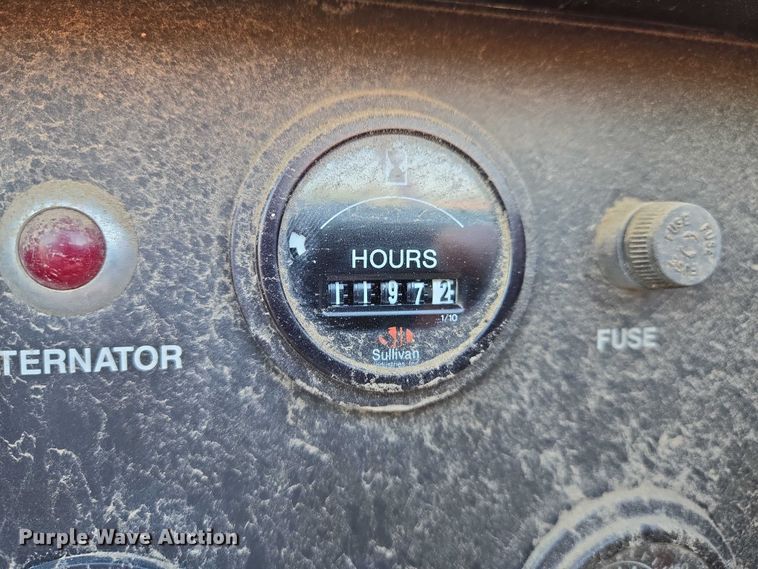 image for item EM8118 2000 Sullivan D017506JDB air compressor