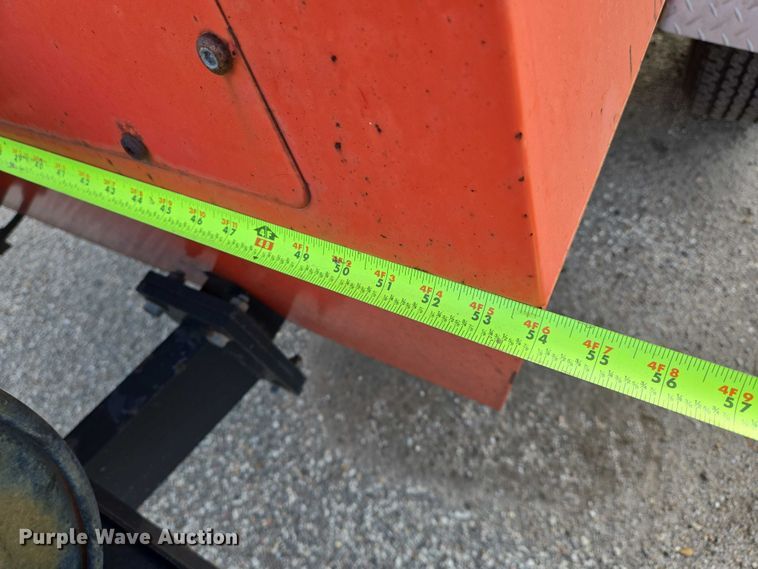 image for item EM8119 1999 Atlas Corp XAS90 air compressor