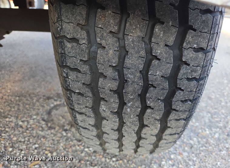 image for item EM8119 1999 Atlas Corp XAS90 air compressor