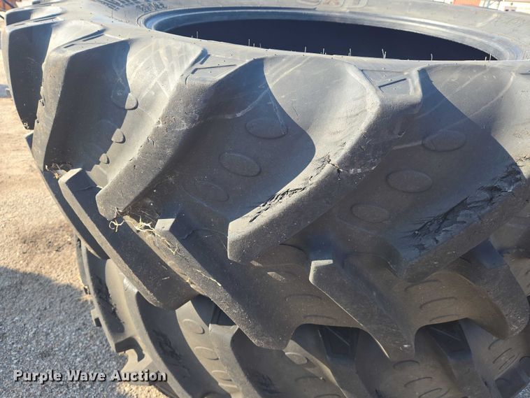 image for item EM8127 (2) BKT Agri Max RT765 480/70R38 tires