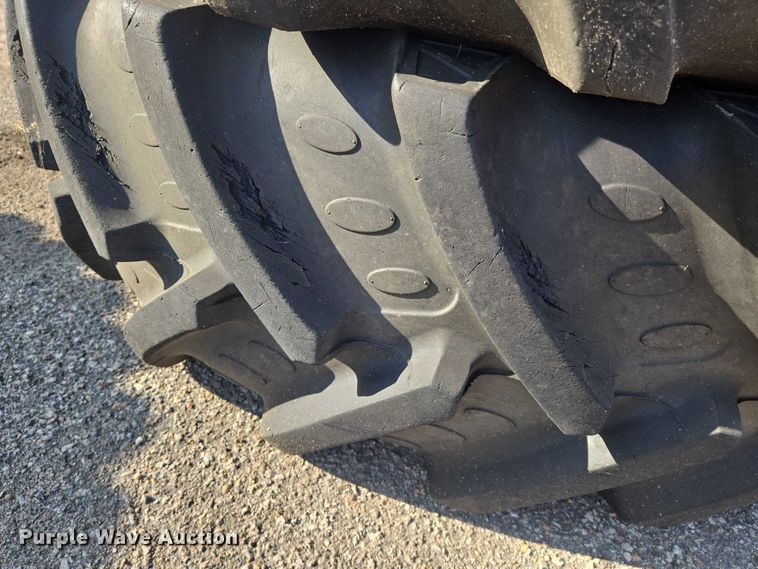 image for item EM8127 (2) BKT Agri Max RT765 480/70R38 tires