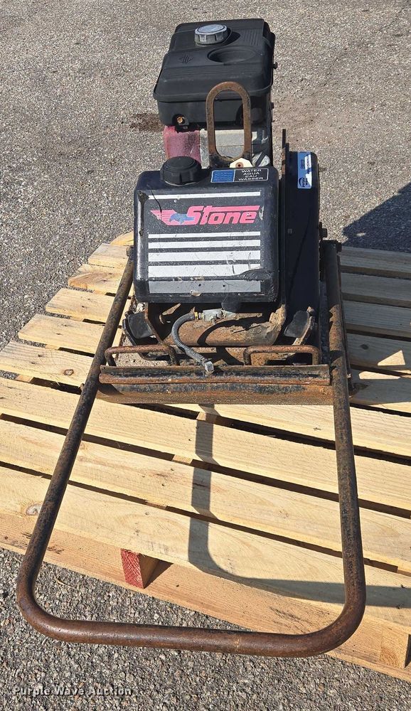 image for item EM8129 Stone S 38A plate compactor