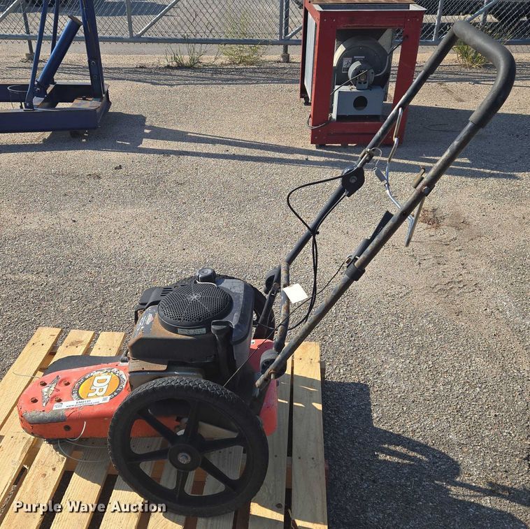 image for item EM8131 Professional Power string trimmer