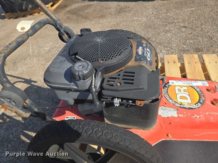 image for item EM8131 Professional Power string trimmer